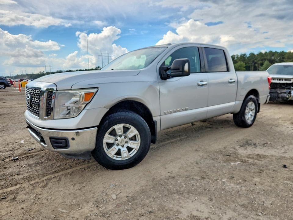 2018 NISSAN TITAN SV - 1