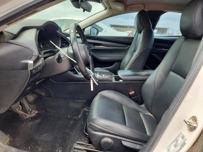 2022 MAZDA 3 SELECT 7