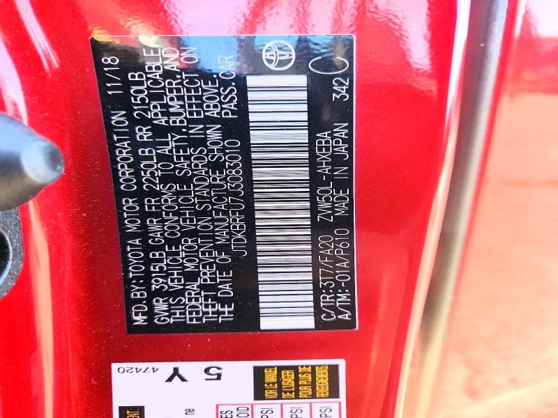 2018 TOYOTA PRIUS TWO 13