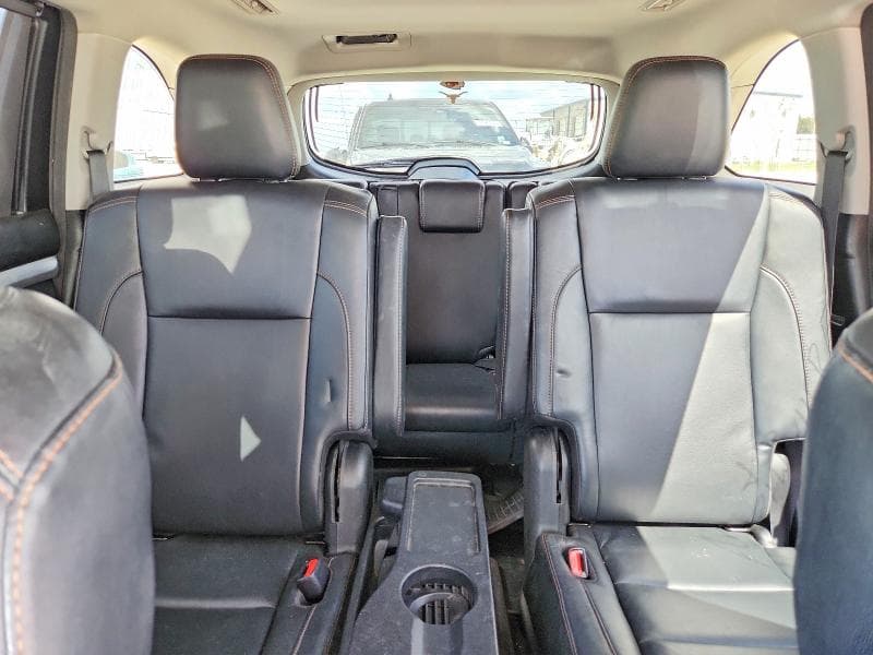 2018 TOYOTA HIGHLANDER XLE 10