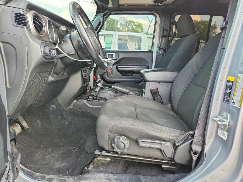 2020 JEEP GLADIATOR SPORT 7