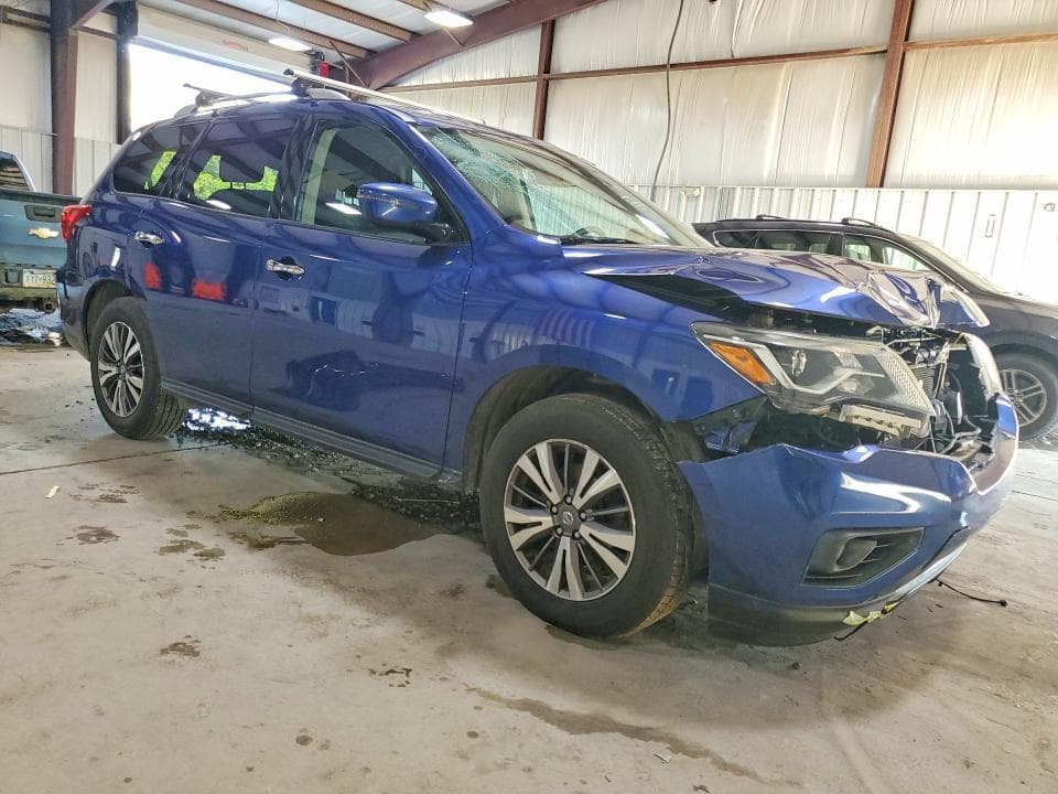 2018 NISSAN PATHFINDER SV 4