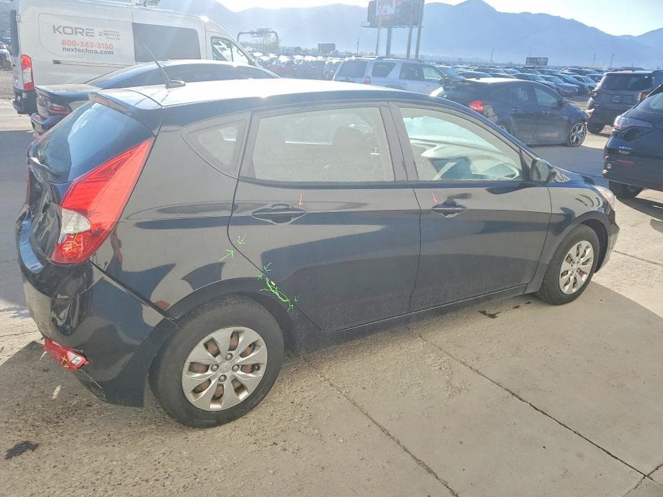 2017 HYUNDAI ACCENT SE 3