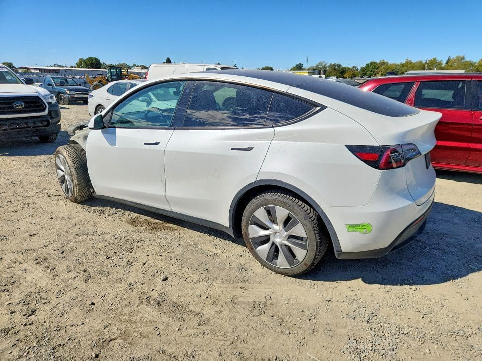2023 TESLA MODEL Y 2