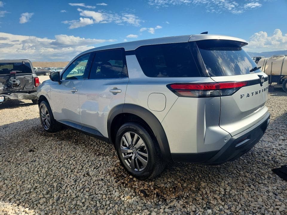 2025 NISSAN PATHFINDER S 2