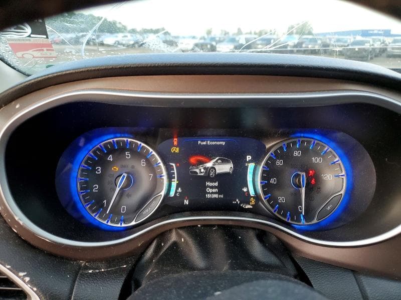2017 CHRYSLER PACIFICA TOURING L PLUS 9