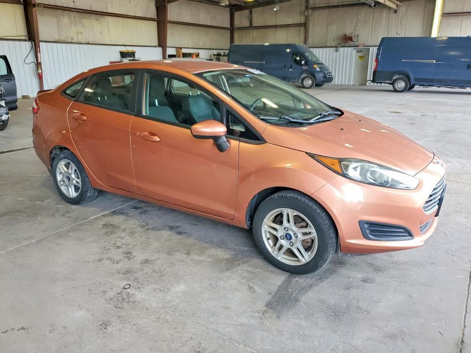 2017 FORD FIESTA SE 4