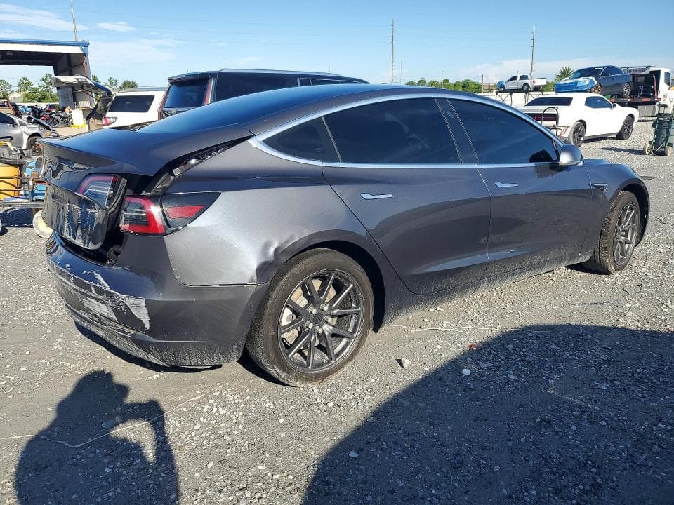 2019 TESLA MODEL 3 3