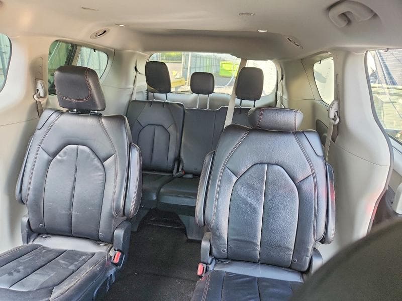 2017 CHRYSLER PACIFICA TOURING L 10