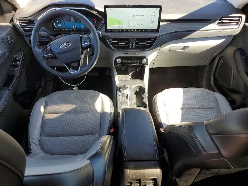 2024 FORD ESCAPE PLATINUM 8
