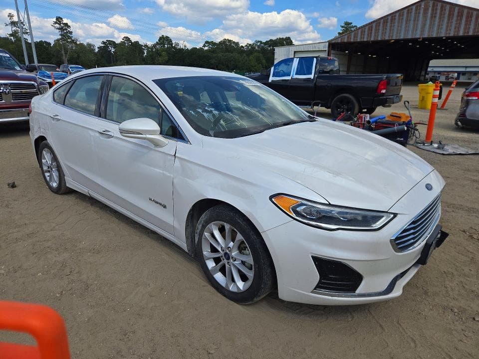 2019 FORD FUSION SEL 4