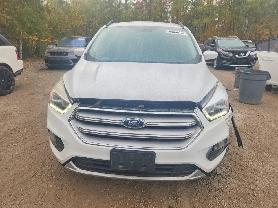 2018 FORD ESCAPE SEL 5