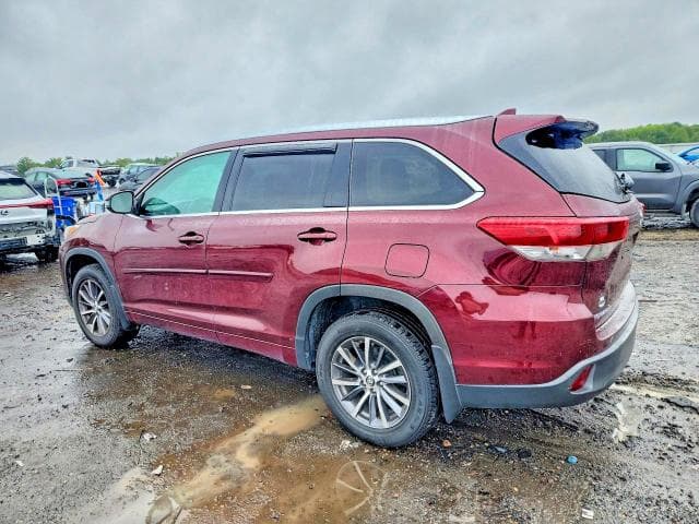2017 TOYOTA HIGHLANDER XLE 2