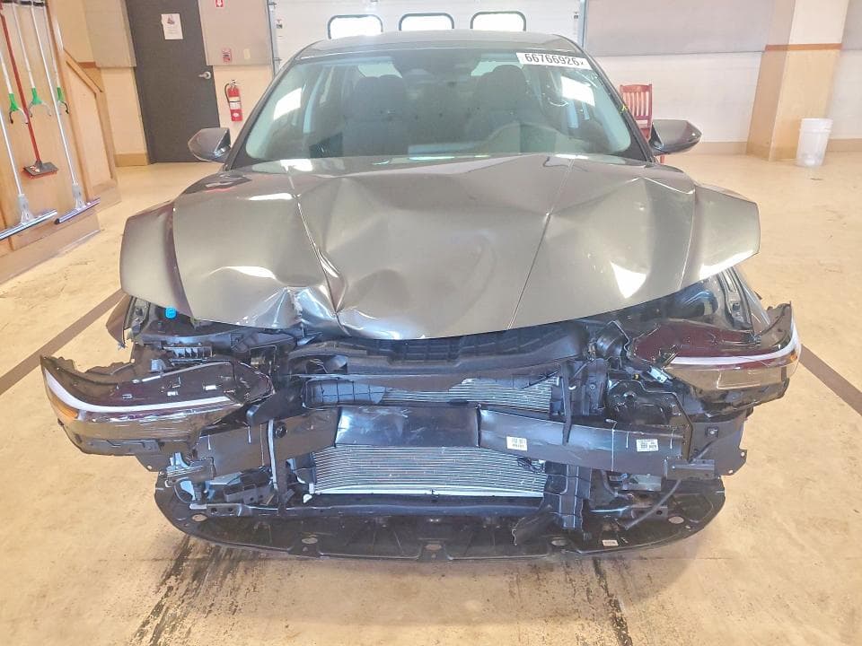 2026 HYUNDAI ELANTRA SE 5
