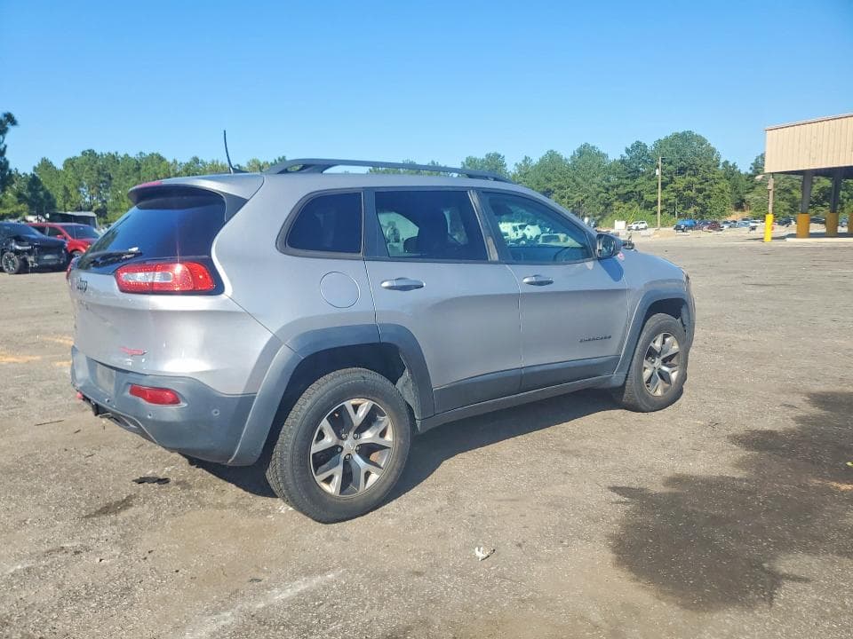 2017 JEEP CHEROKEE TRAILHAWK 3