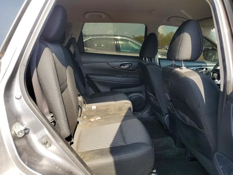 2018 NISSAN ROGUE SV 11