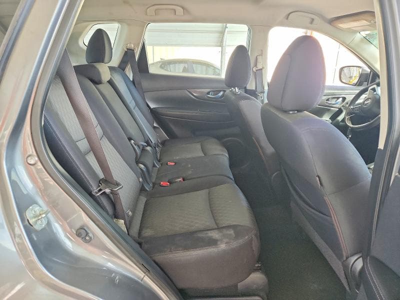 2018 NISSAN ROGUE S 11