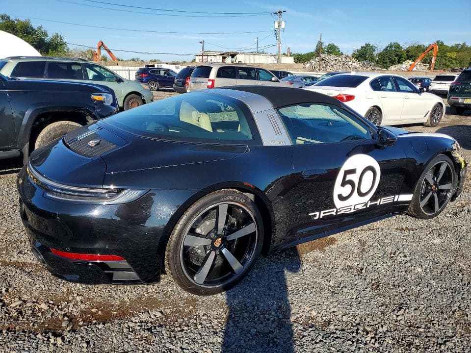 2021 PORSCHE 911 TARGA 4S 3