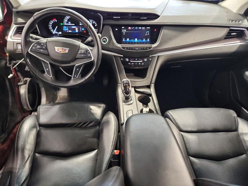 2017 CADILLAC XT5 LUXURY 8