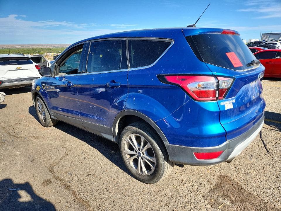 2017 FORD ESCAPE SE 2
