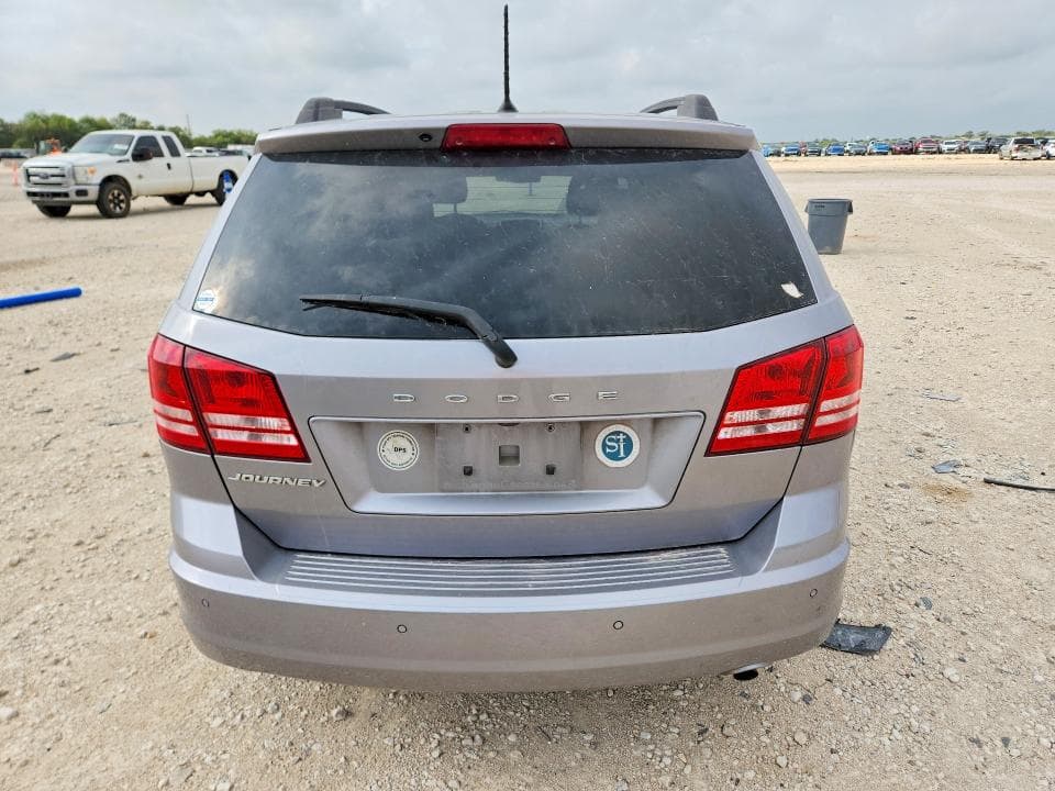 2020 DODGE JOURNEY SE 6