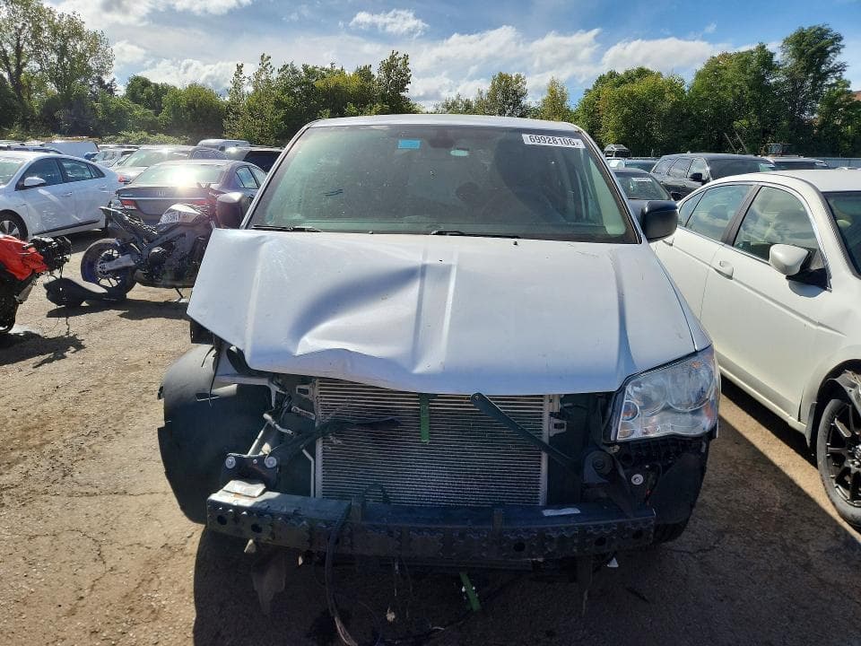 2019 DODGE GRAND CARAVAN SE 5