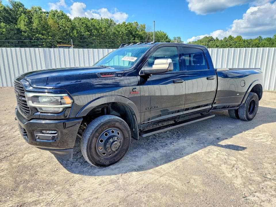 2020 RAM 3500 LARAMIE - 1
