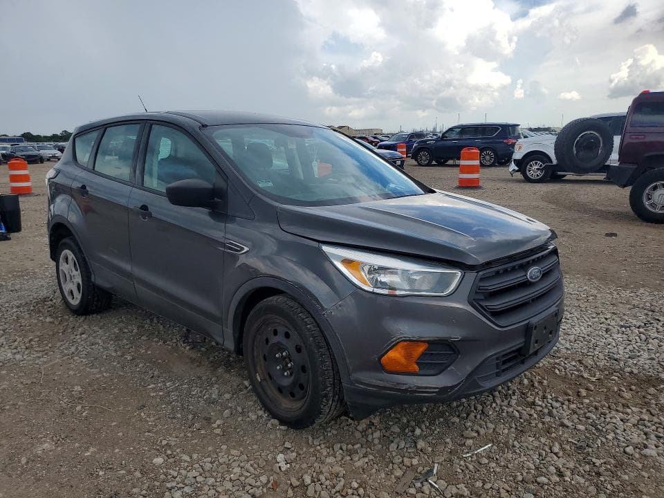 2017 FORD ESCAPE S 4