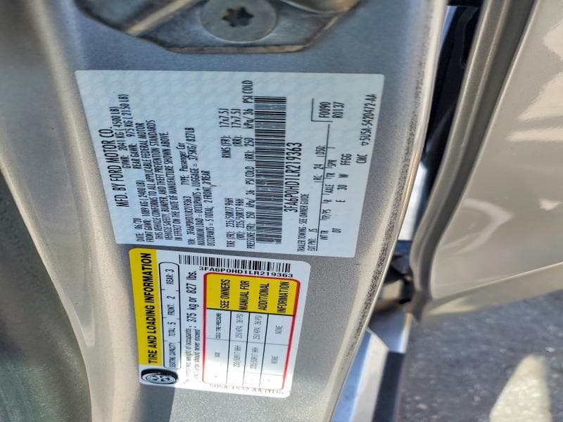 2020 FORD FUSION SE 13