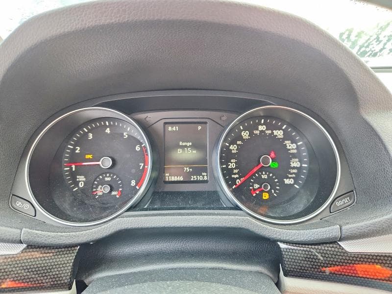 2019 VOLKSWAGEN PASSAT SE R-LINE 9
