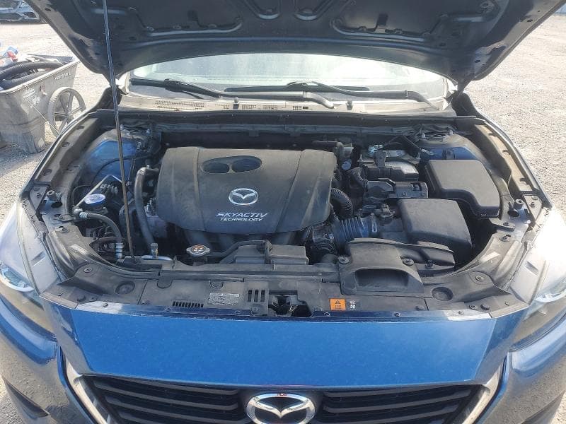 2017 MAZDA 3 TOURING 11