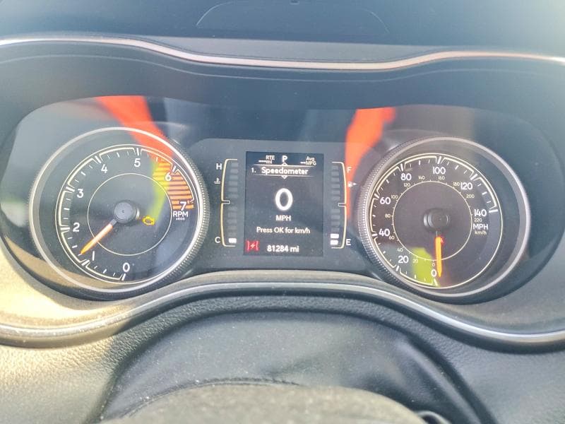 2019 JEEP CHEROKEE LATITUDE PLUS 9