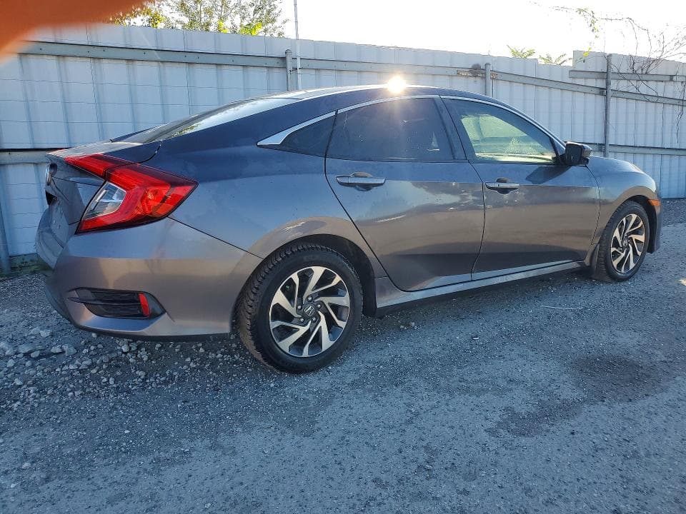 2018 HONDA CIVIC EX 3