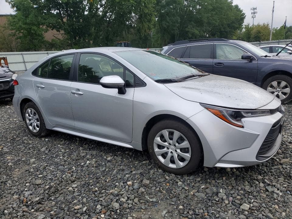 2024 TOYOTA COROLLA LE 4