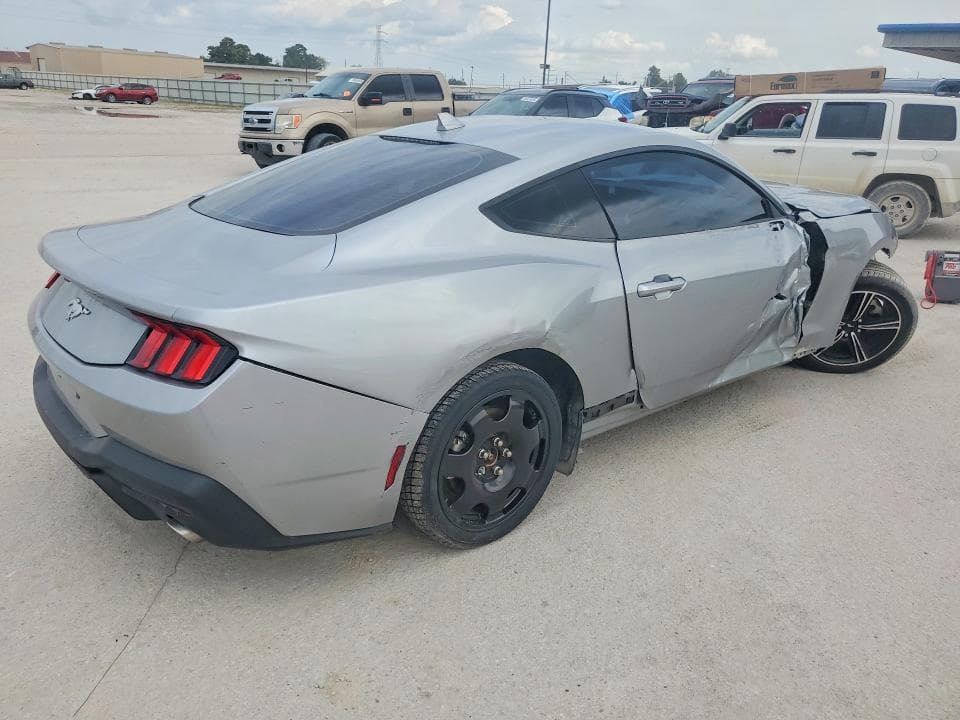 2025 FORD MUSTANG ECOBOOST 3