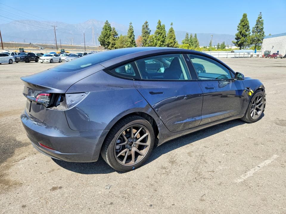 2023 TESLA MODEL 3 3