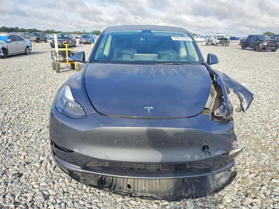 2023 TESLA MODEL Y 5
