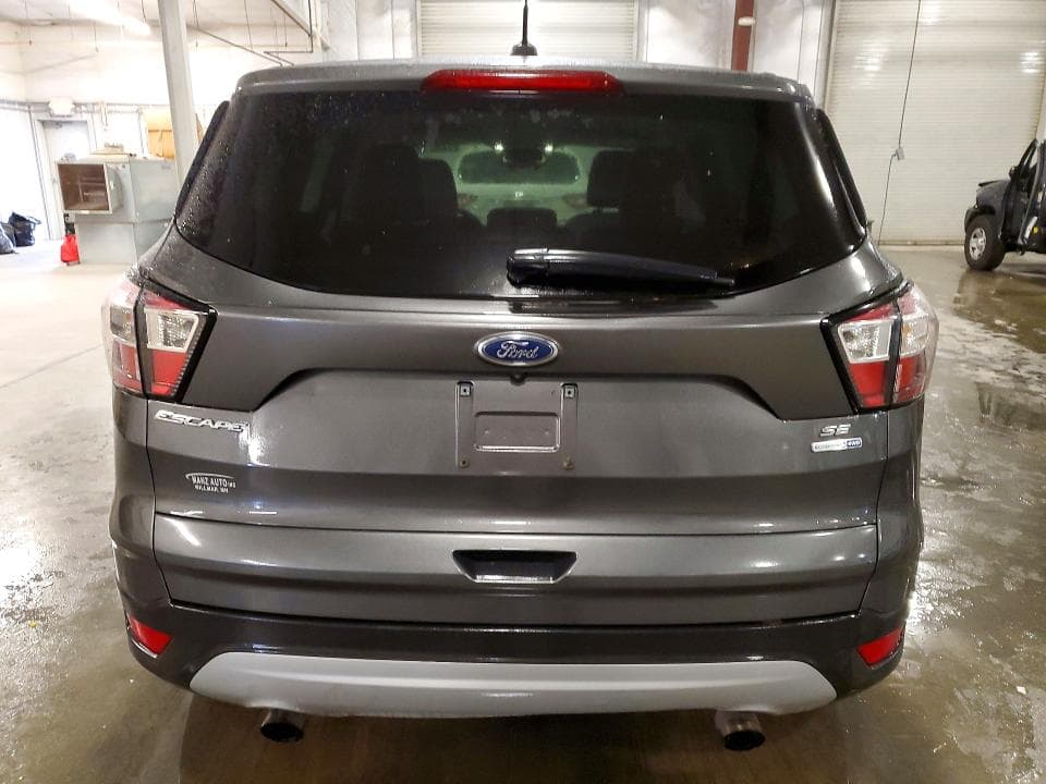 2017 FORD ESCAPE SE 6