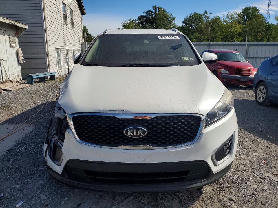 2018 KIA SORENTO LX 5