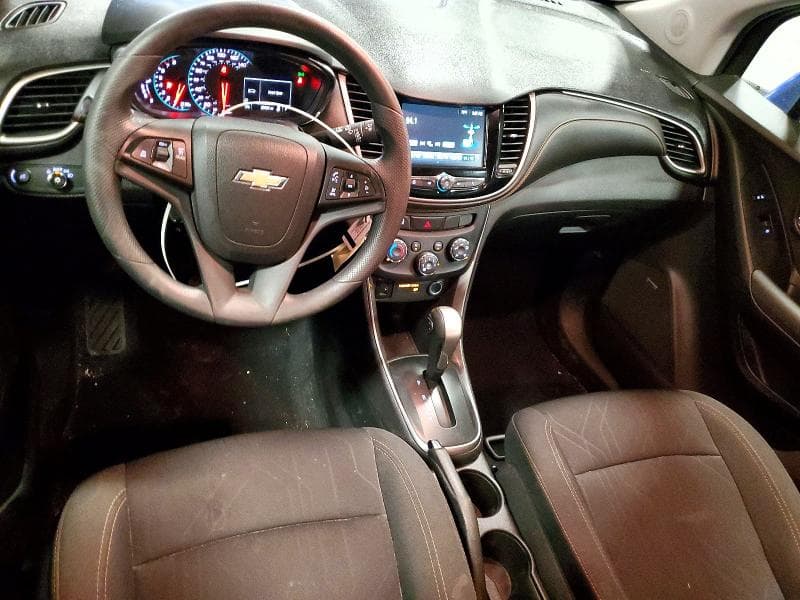 2017 CHEVROLET TRAX 1LT 8