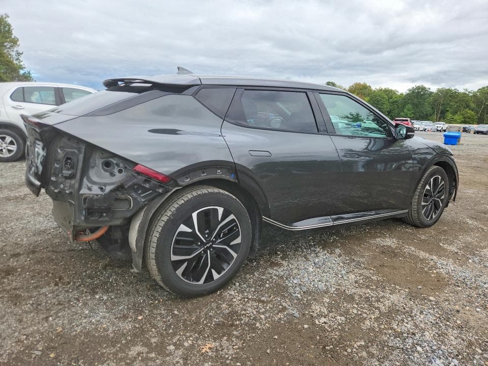 2023 KIA EV6 WIND 3