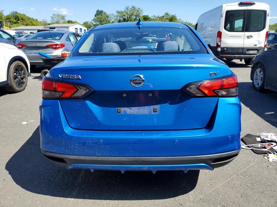 2020 NISSAN VERSA SV 6