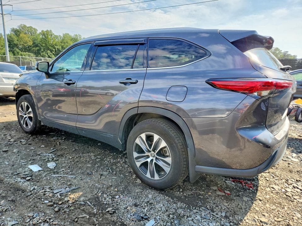 2022 TOYOTA HIGHLANDER HYBRID XLE 2
