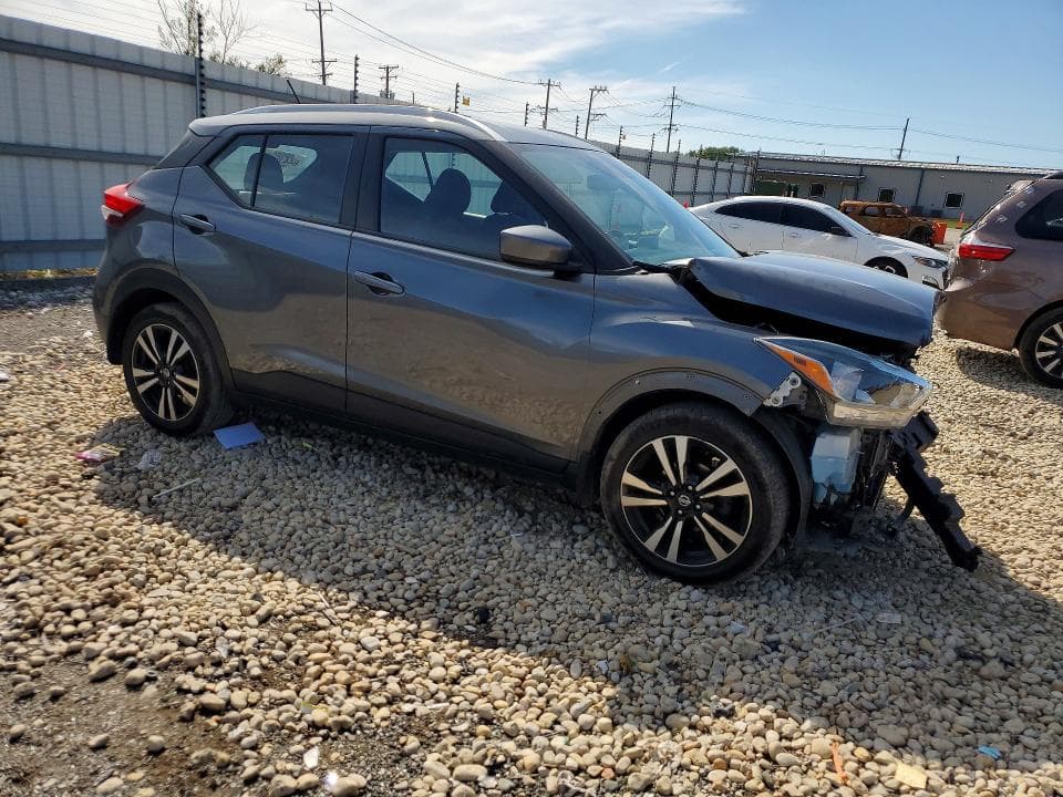 2020 NISSAN KICKS SV 4