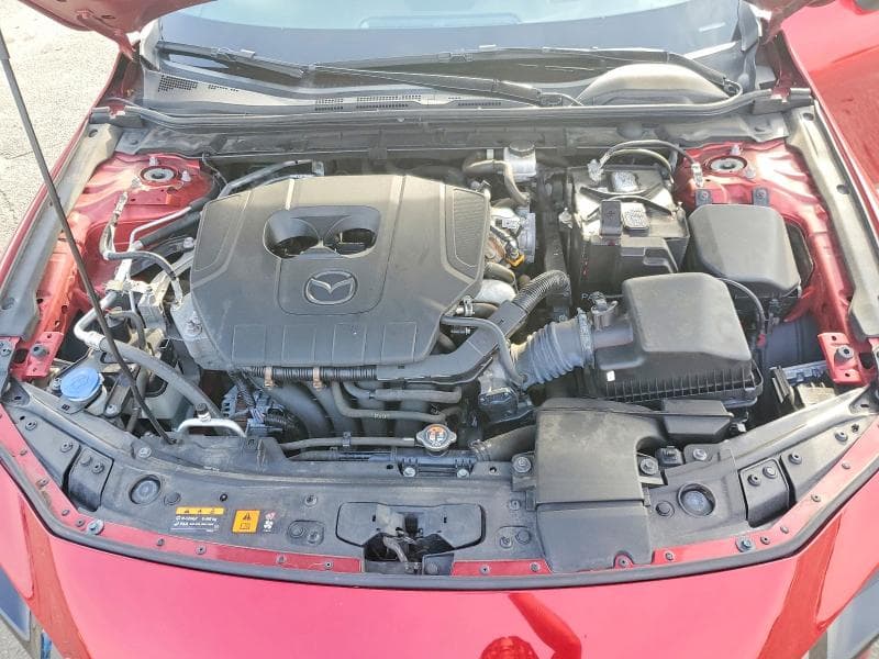 2023 MAZDA 3 PREMIUM 11