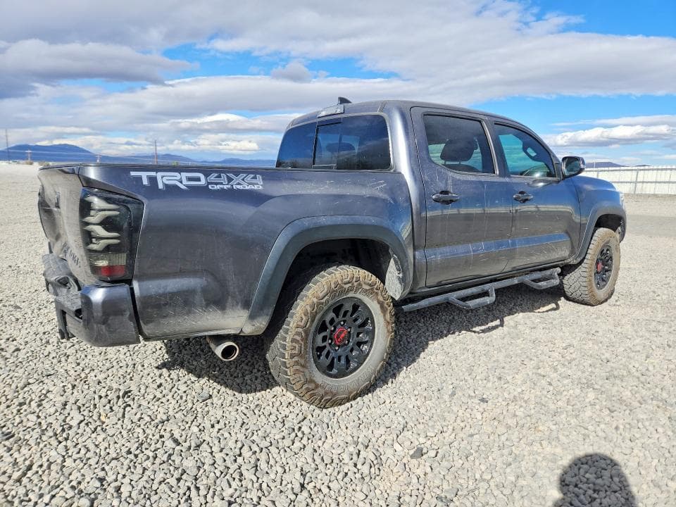 2017 TOYOTA TACOMA TRD OFF-ROAD 3