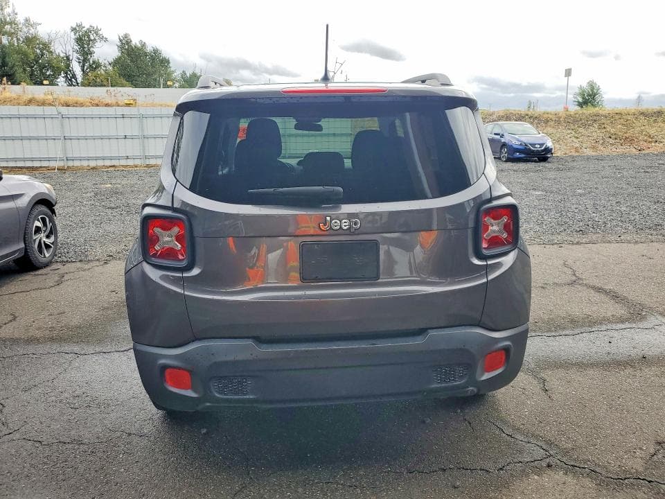 2017 JEEP RENEGADE SPORT 6