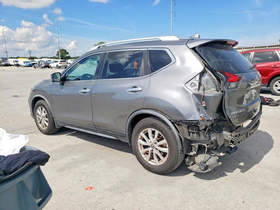 2017 NISSAN ROGUE SV 2