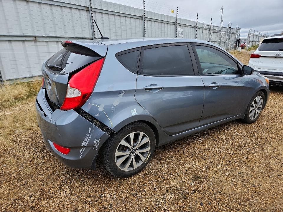2017 HYUNDAI ACCENT SPORT 3