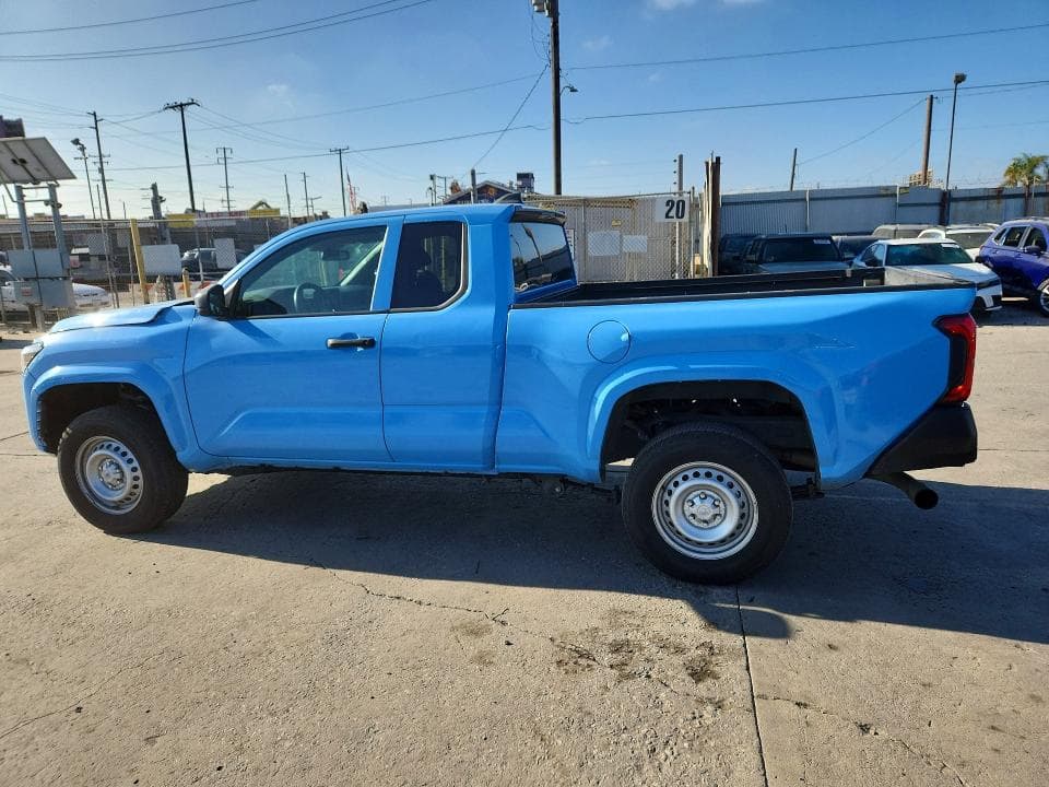 2025 TOYOTA TACOMA SR 2